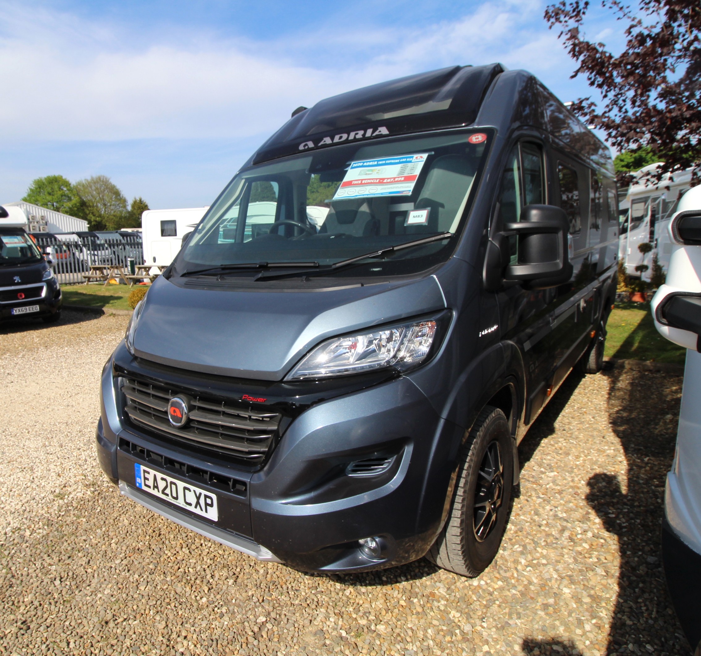used-2020-adria-twin-supreme-640-slb-3.jpg