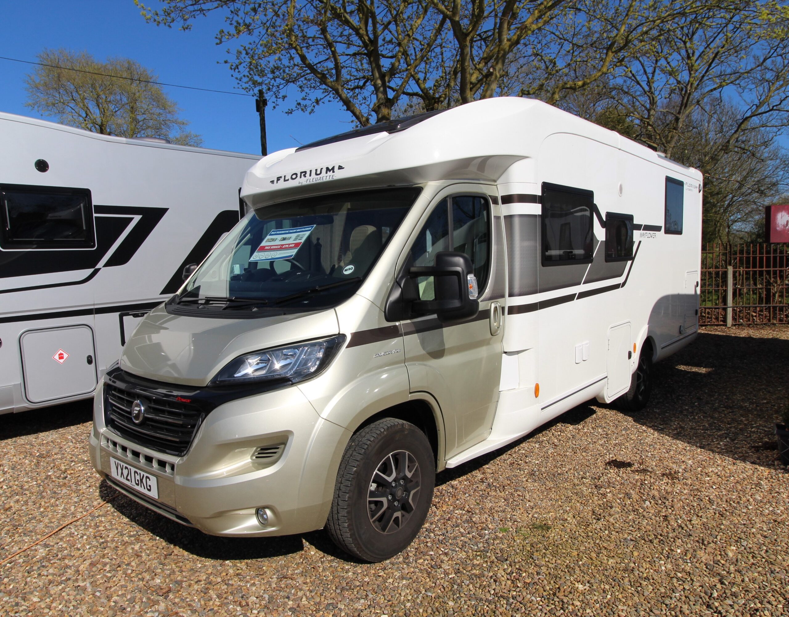 used-2021-fleurette-74-lmf-mayflower-23.jpg
