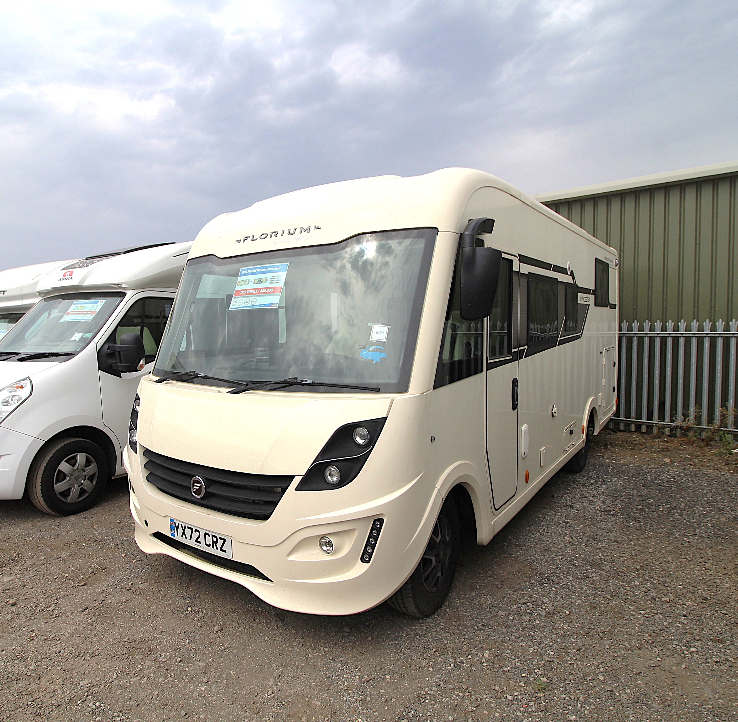 used-2021-fleurette-wincester-69lmc-7.jpg