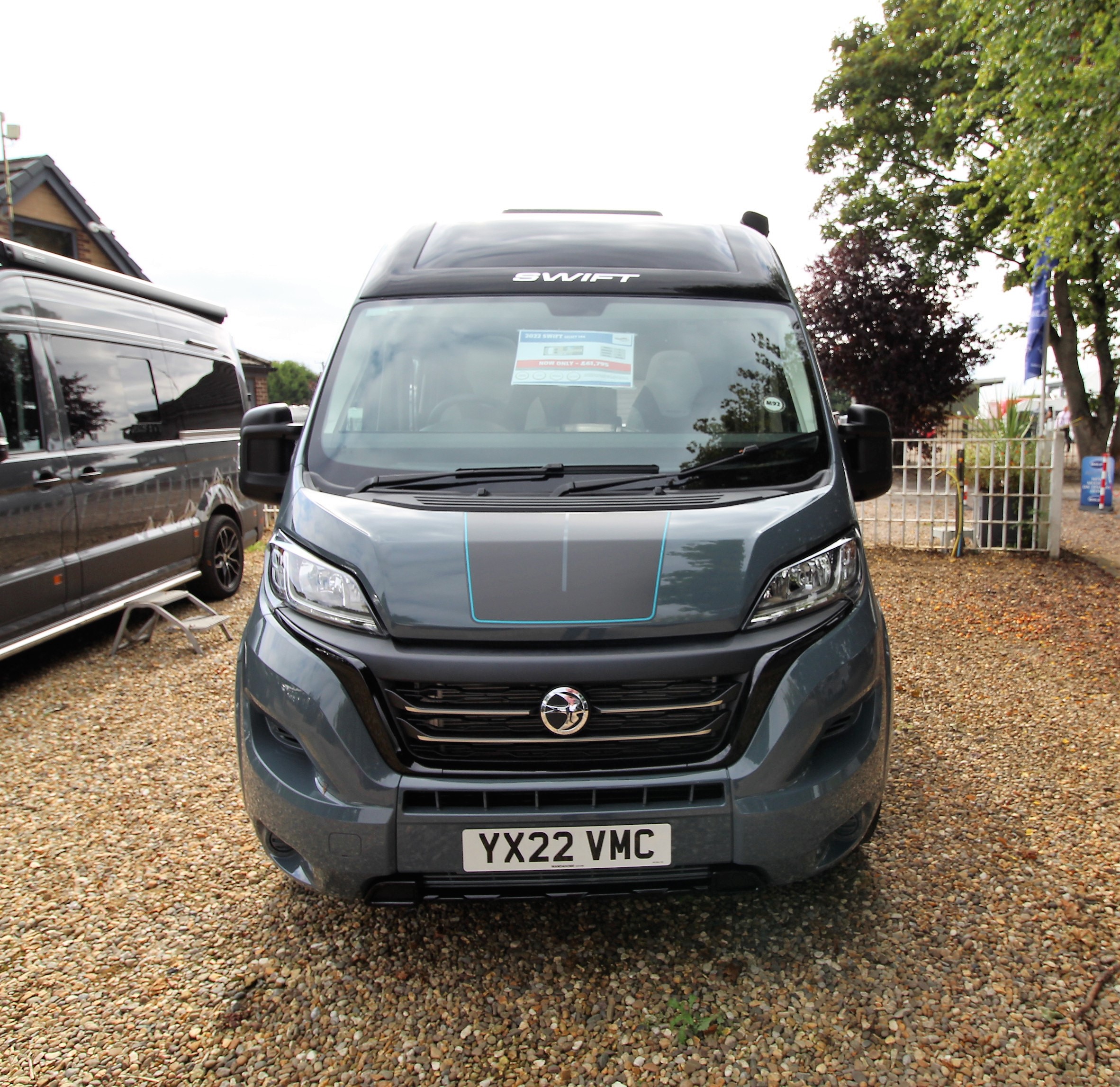 used-2022-swift-select-144-5.jpg