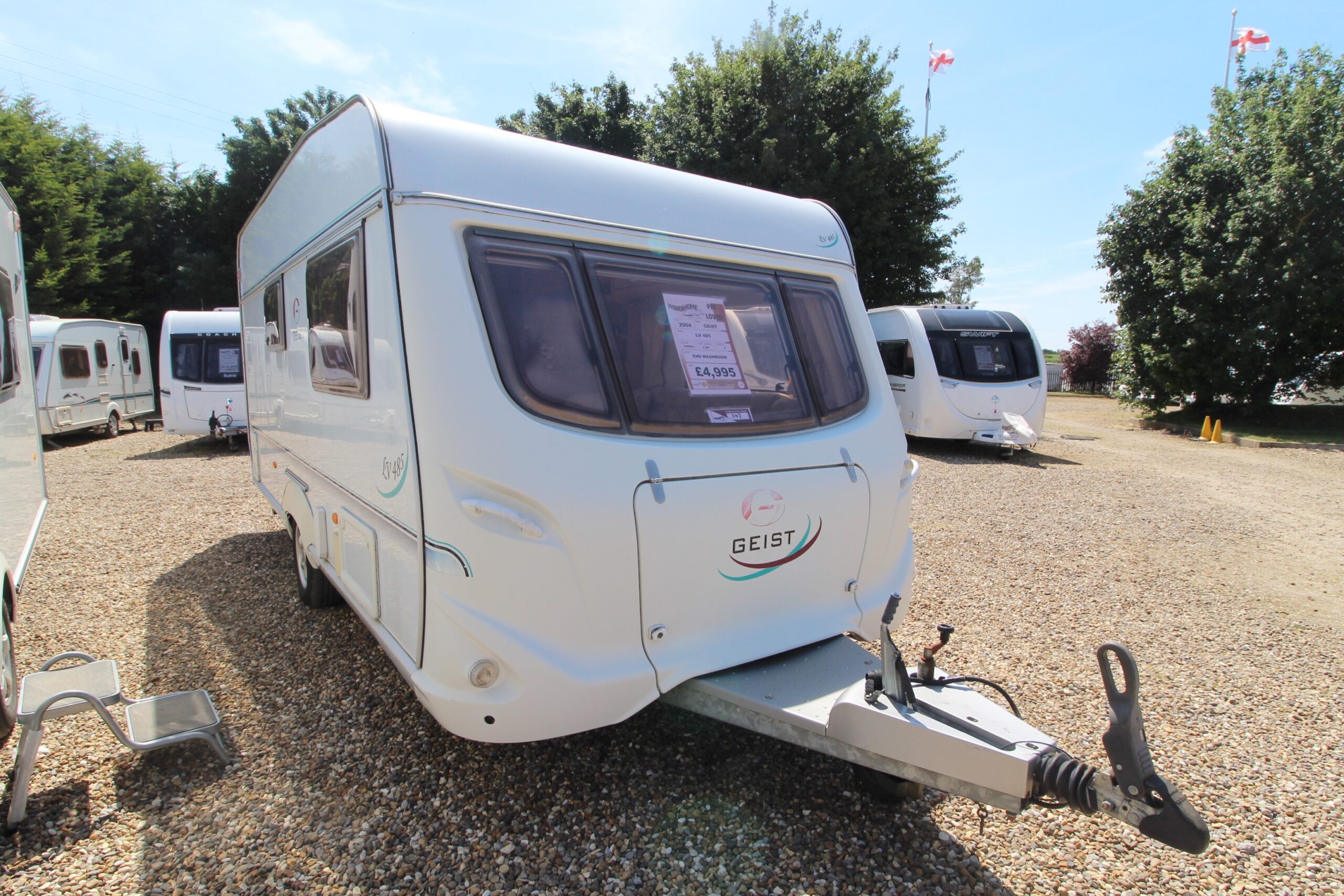 wandahome-geist-lv-485-caravan-2.jpg