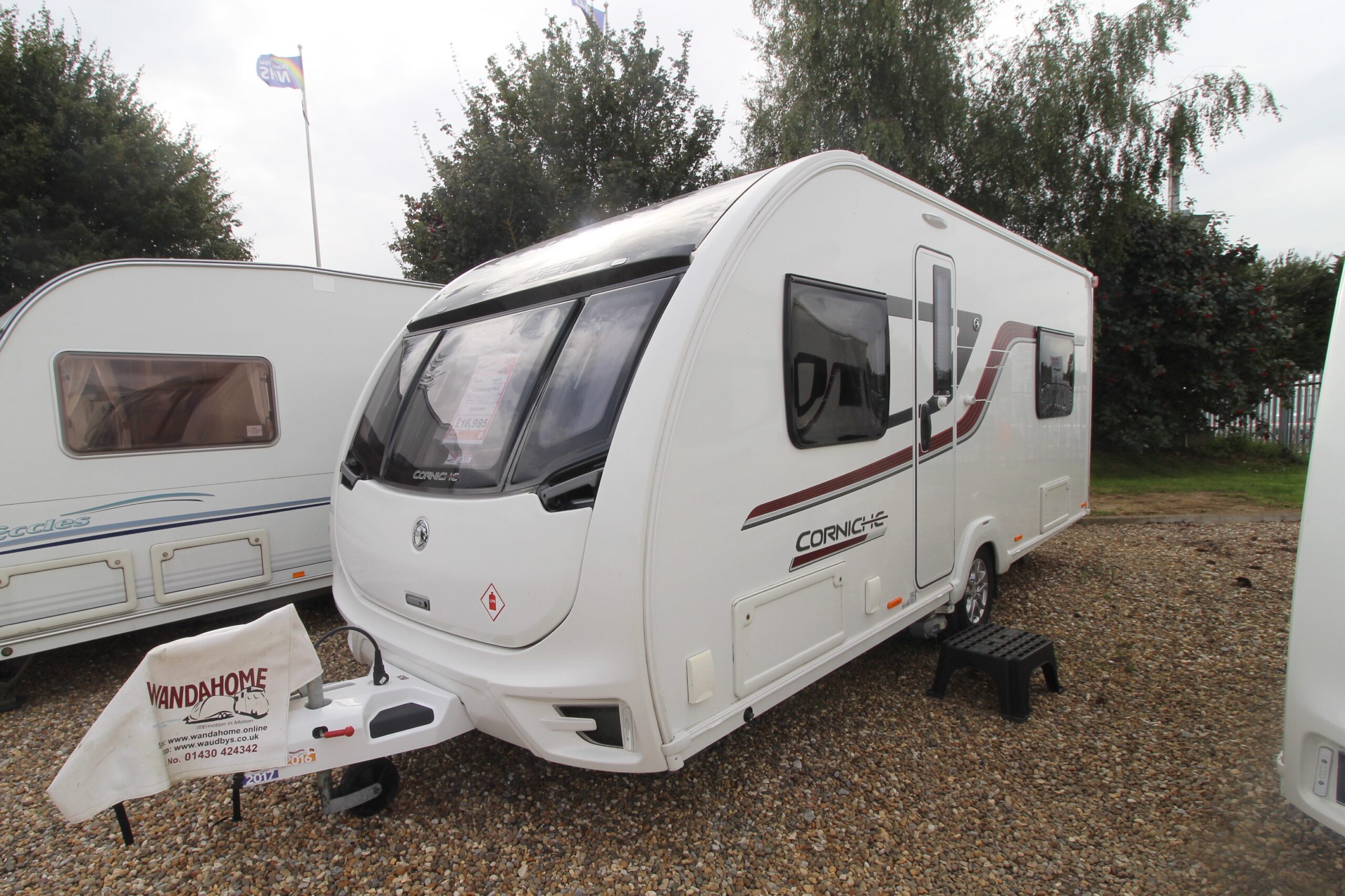 wandahome-swift-corniche-164-caravan-for-sale-23.jpg