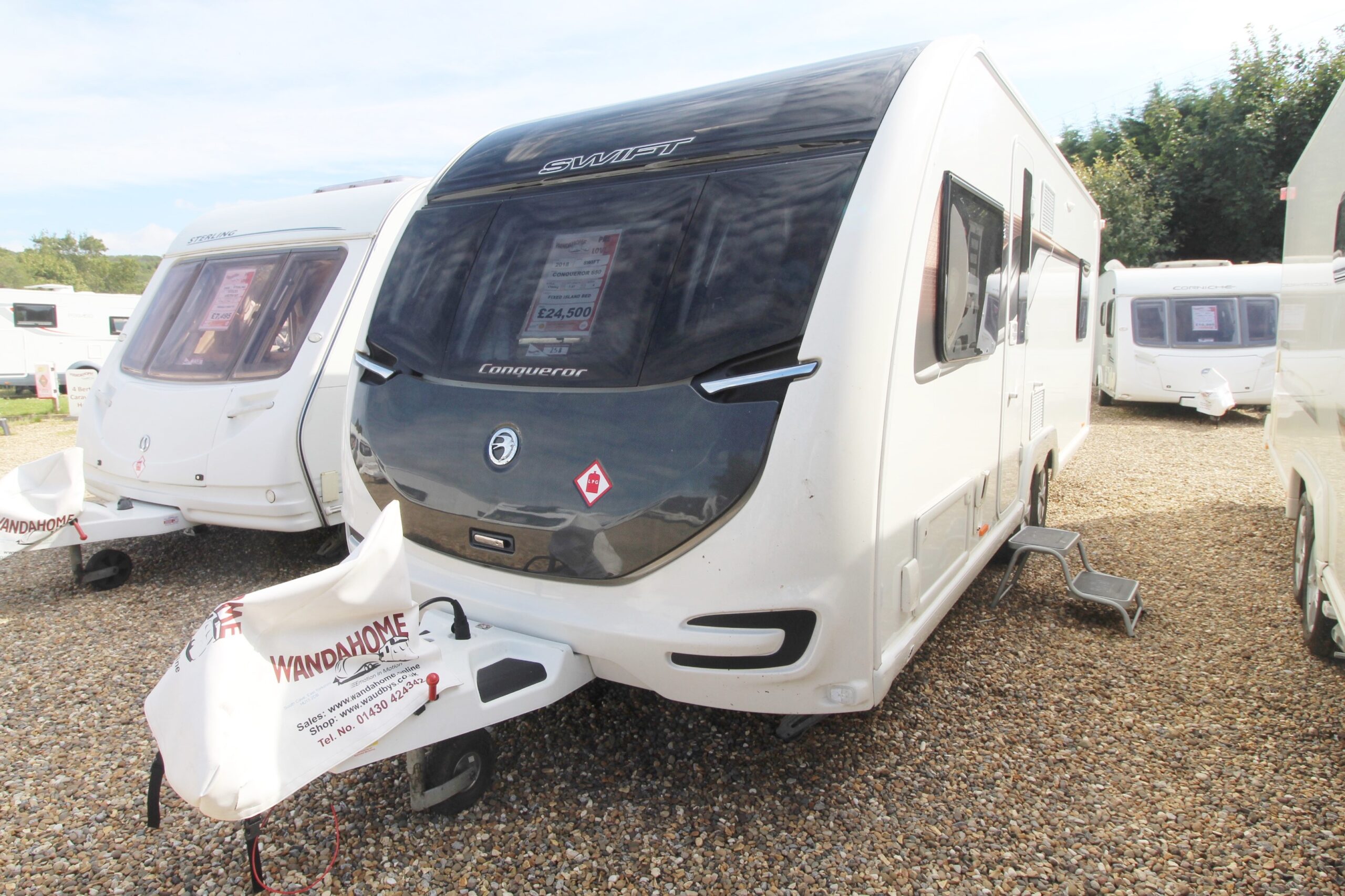 wandahome-used-2018-swift-conqueror-650-2.jpg