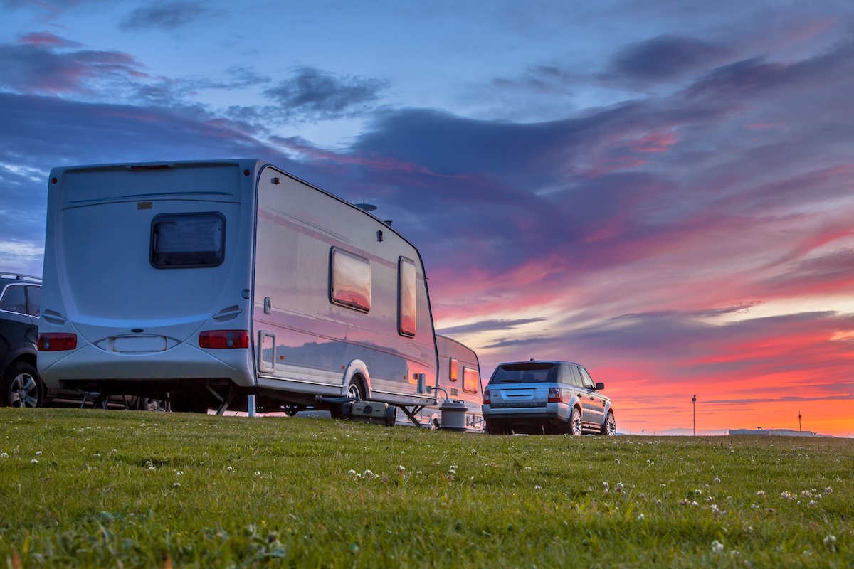 Which Should I Choose A Single Axle Caravan Or A Twin Axle Caravan