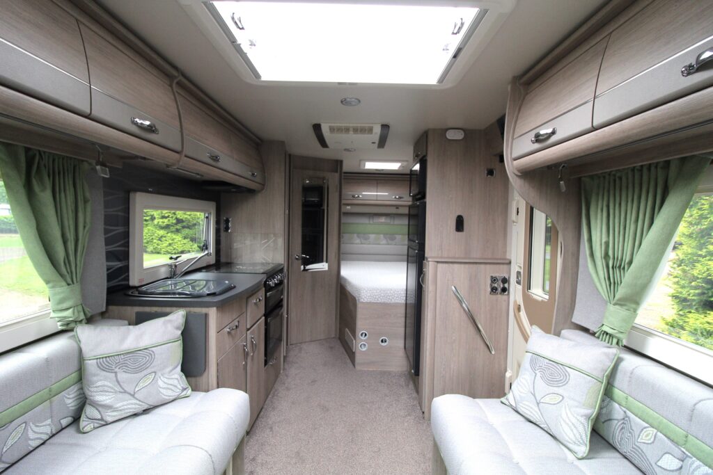 2023-auto-sleeper-malvern-mb-8-scaled.avif